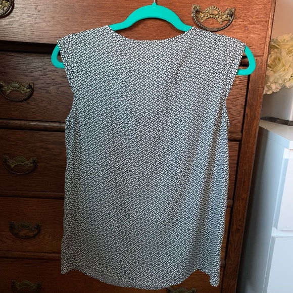 Ann Taylor LOFT Blouse - Picture 3 of 4